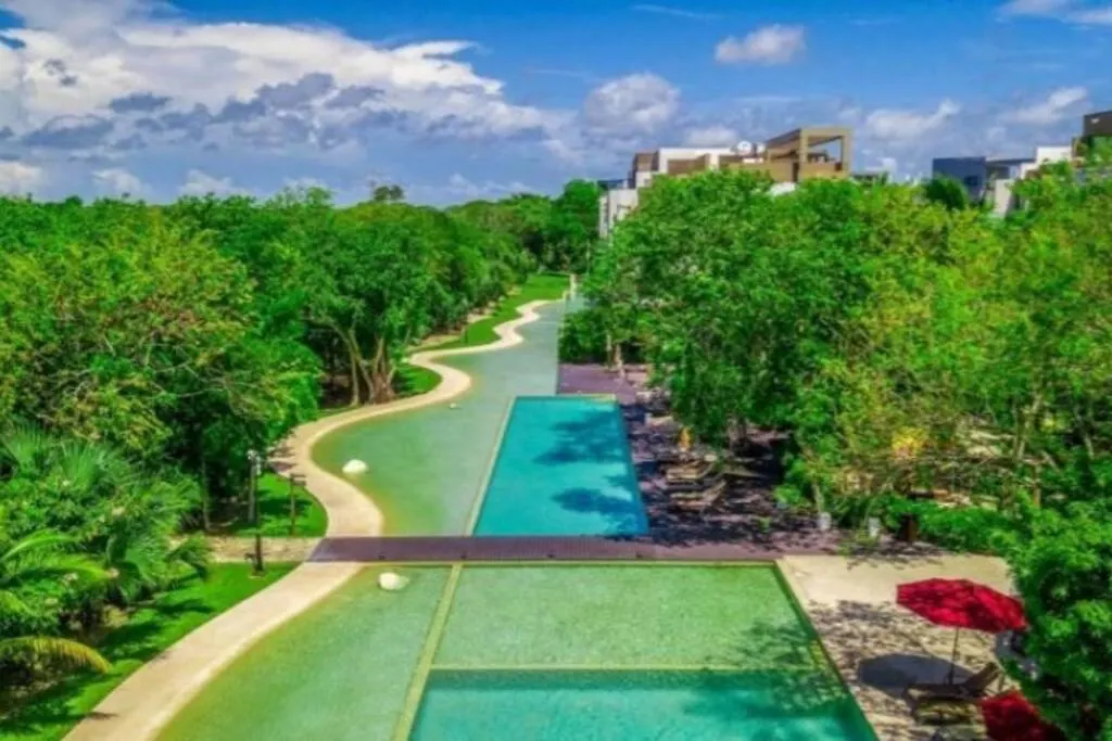 Apartment In Playa Del Carmen With Private Beach