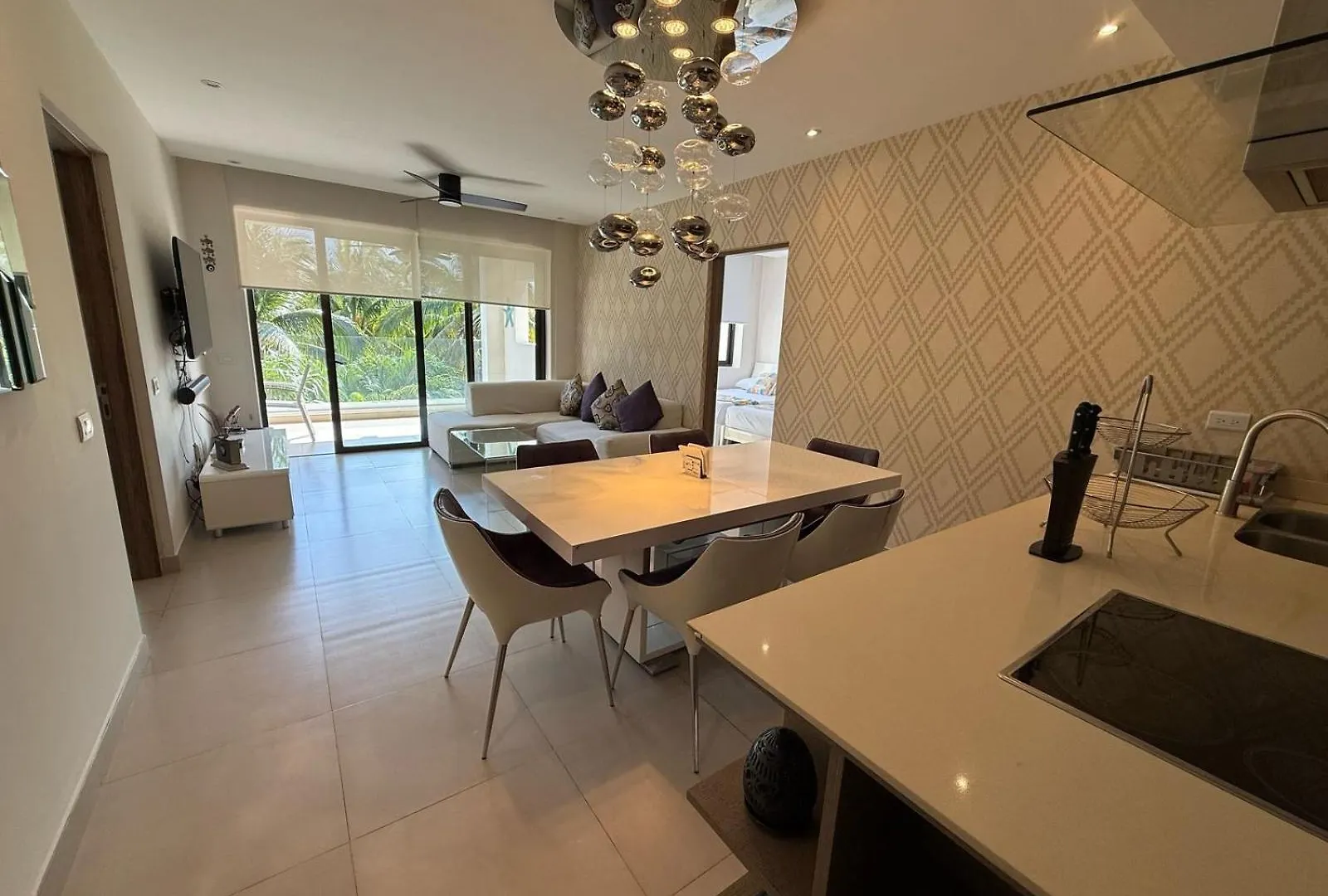 Apartment In Playa Del Carmen With Private Beach