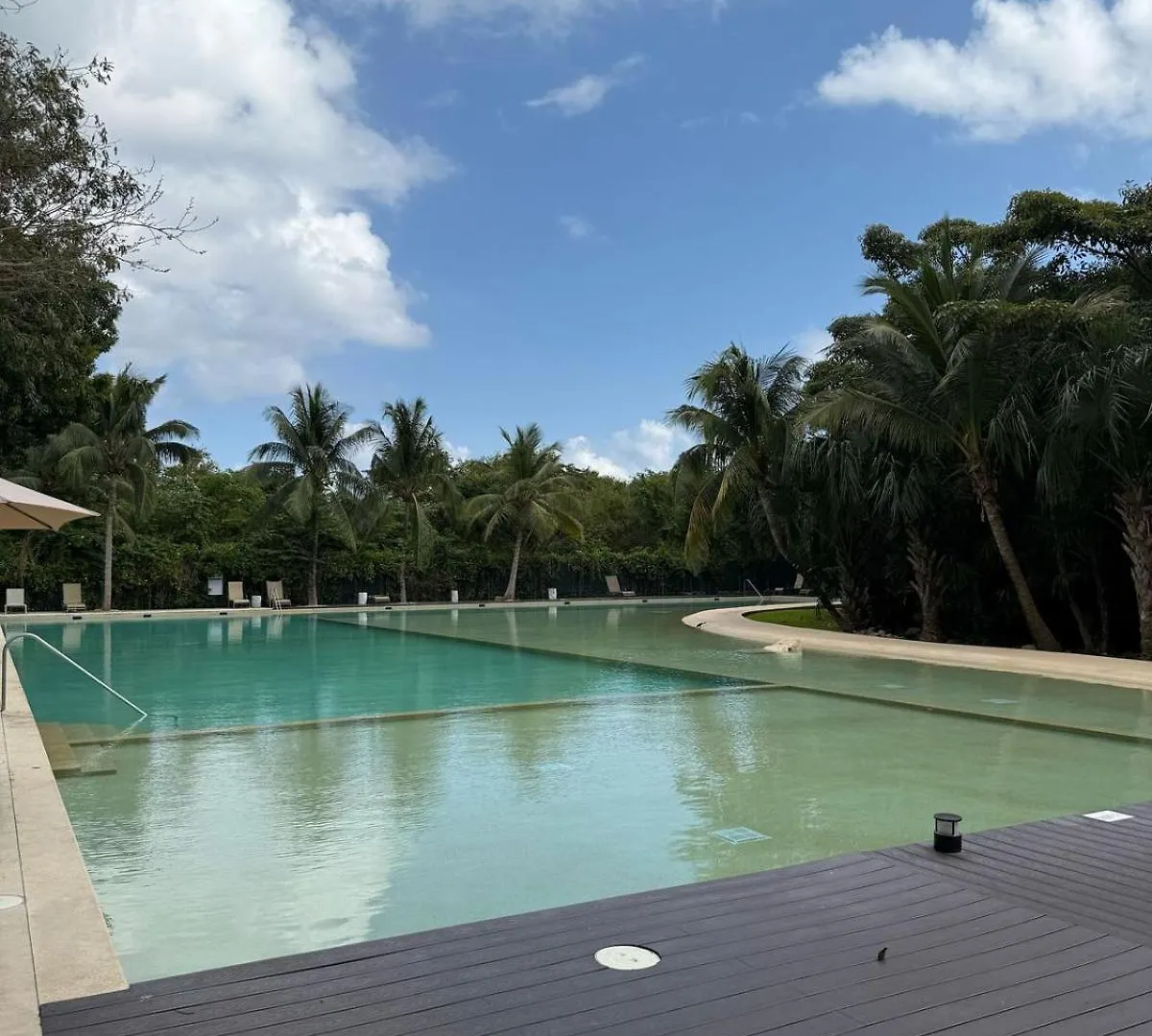 Apartment In Playa Del Carmen With Private Beach